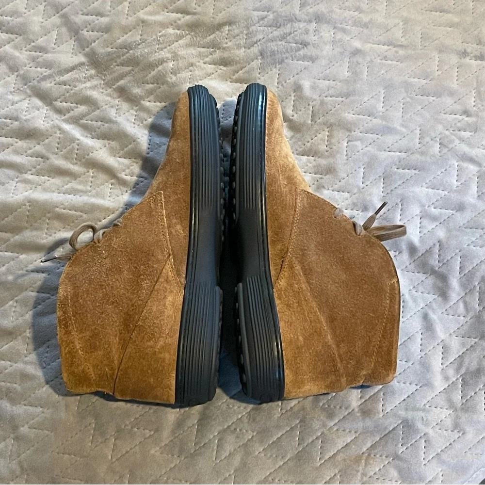 Tod’s shoes mens 7 pre-owned condition tan‎
